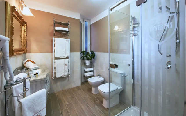 Residenza d'Epoca Villa Tower Inn