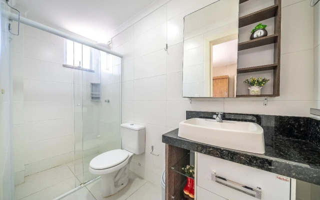 052 - Ótimo Custo Benefício na praia de Bombas