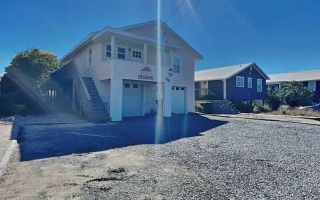 The Playhouse by Topsail Realty
