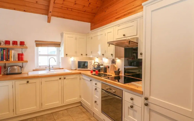 Pond Cottage