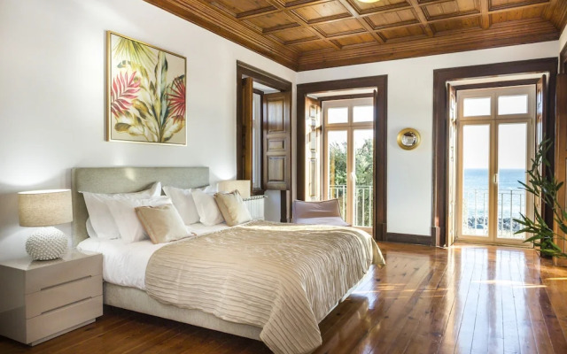 Seafront Manor by Cadenzalux