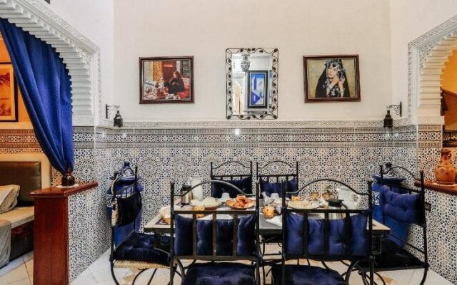Riad For S