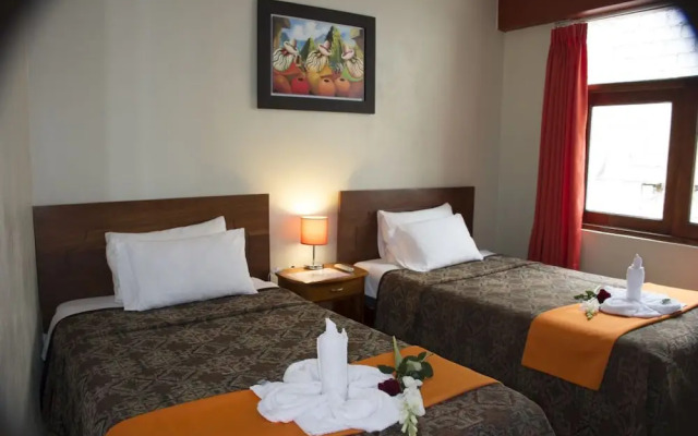 Hostal Sun Palace Inn