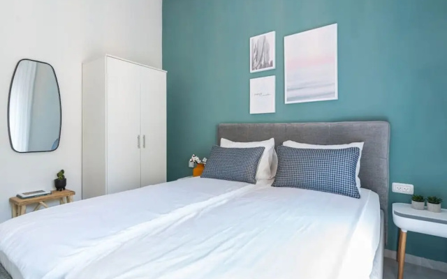 Tranquil Stay Near Beach by Sea N' Rent