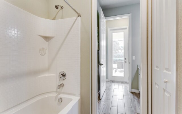 4007 Oakrise Loop