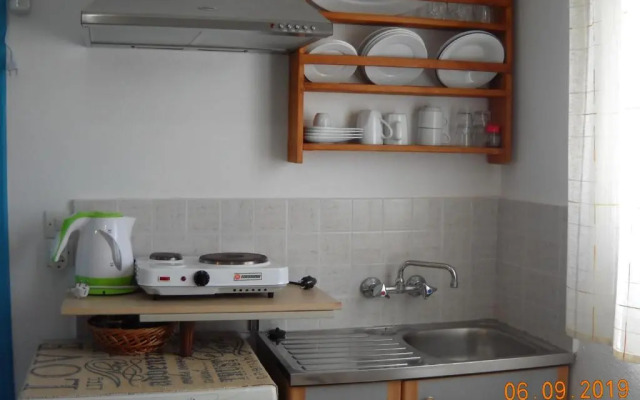 ostria studios - molos