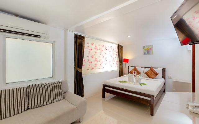 Club Bamboo Boutique Patong Beach Resort