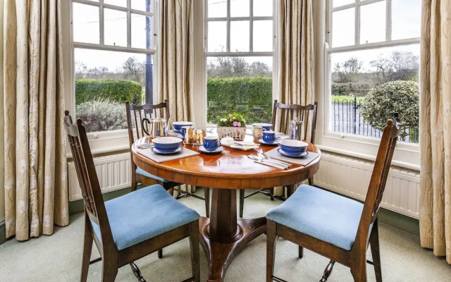 The Agent's House Bed and Breakfast