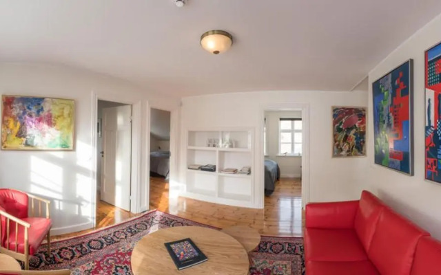 Lækjargata apartment