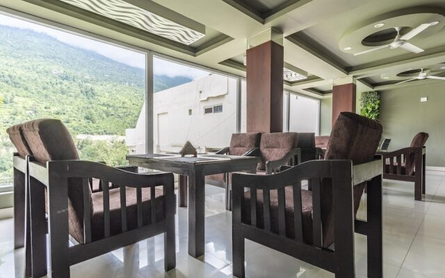 Diamond Vaishali By OYO Rooms