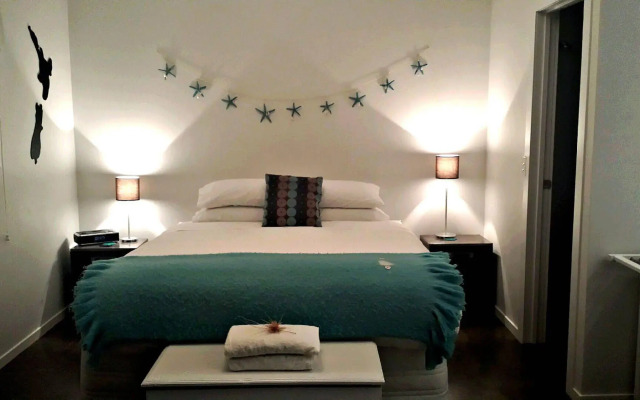 Whangamata Beach House