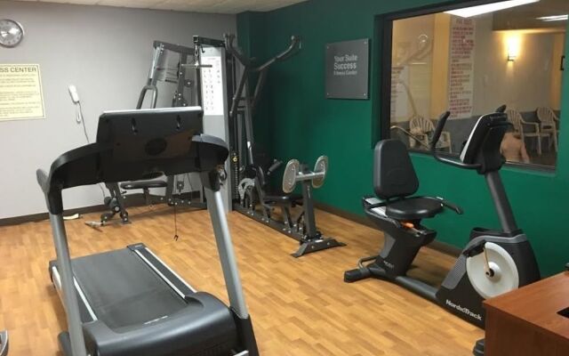 Wingate by Wyndham Athens Near Downtown