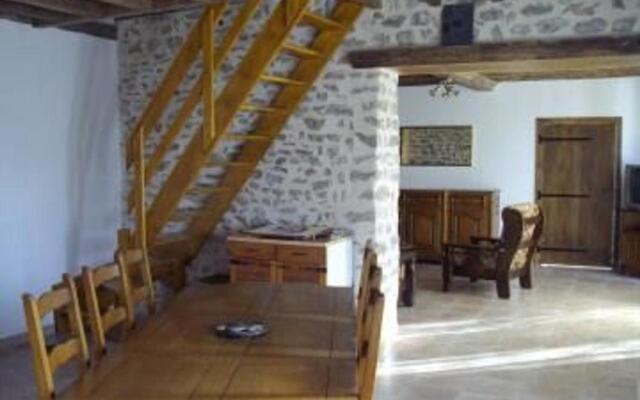 Gîte Saint-Léonard-des-Bois, 5 pièces, 7 personnes - FR-1-410-179