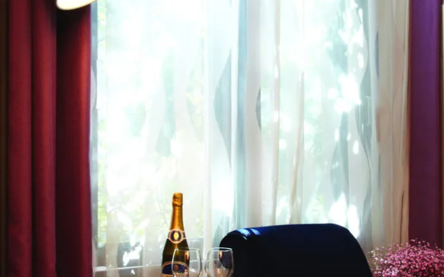 Jinwoo Prestige Hotel