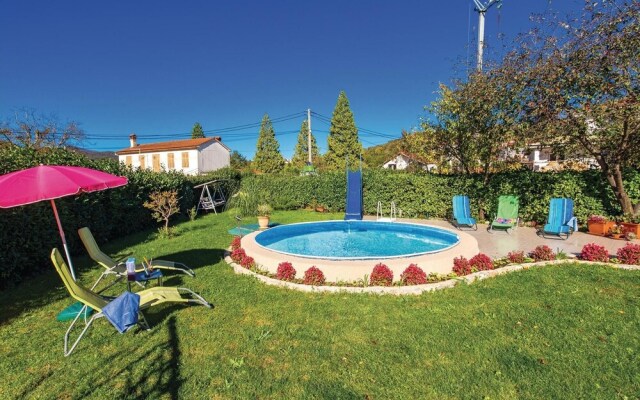 Awesome Home in Kastav with Hot Tub, WiFi & 3 Bedrooms