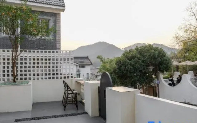 Youshan Courtyard Hotel