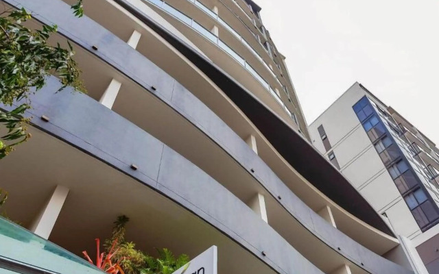 Morgan Suites