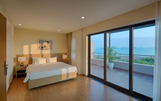 Royal Lotus Ha Long Resort and Villas