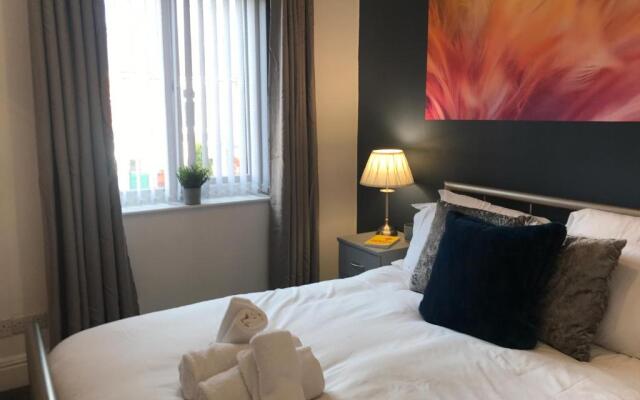 Stylish 3-bed Preston Home for Relaxing Comfy Stay