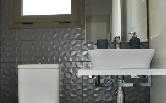 Playa Los Álamos, descanso y ocio en Torremolinos