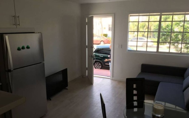 One Bedroom Place in the heart of SOBE