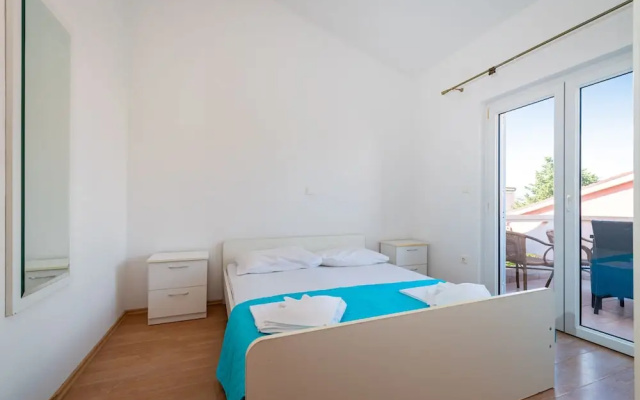 Bonvie Apartments in Center B2
