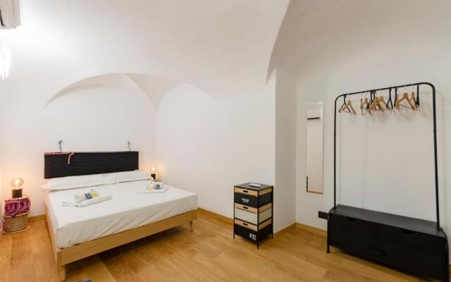 ALTIDO Cute flat near the Aquarium