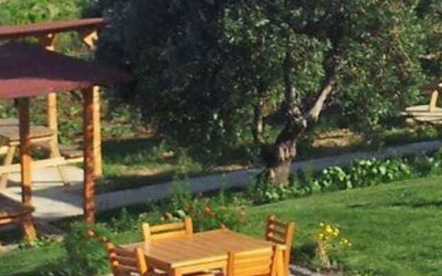 Igdebaglari Zeytin Butik Otel