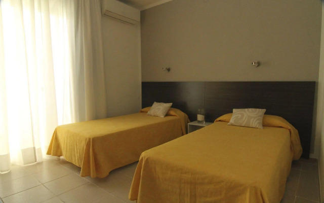 Hostal Tahiti Rs