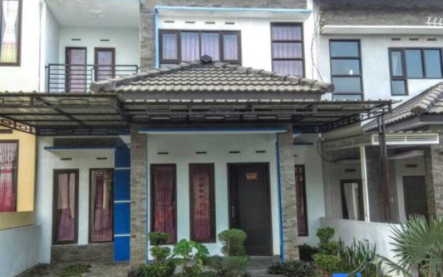 Villa Batu Safir