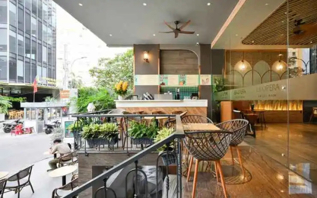 La Opera Saigon Hotel