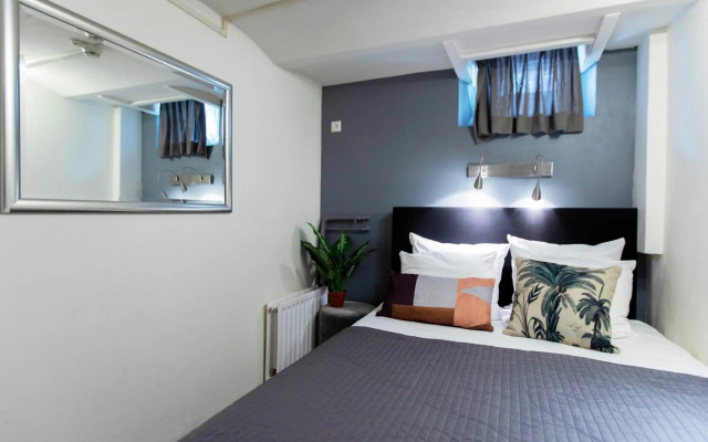 Quentin England Hotel