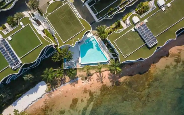 Ocean Beachfront Smart Unit