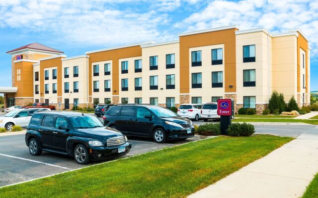 Holiday Inn Express Rochester South - Mayo Area by IHG