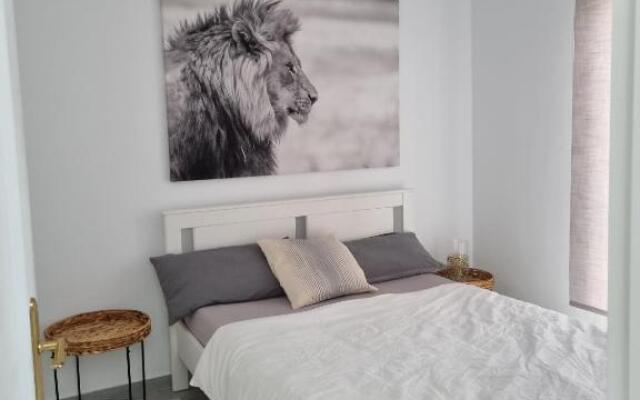 Town-House-Style Villa - on the Golden Mile