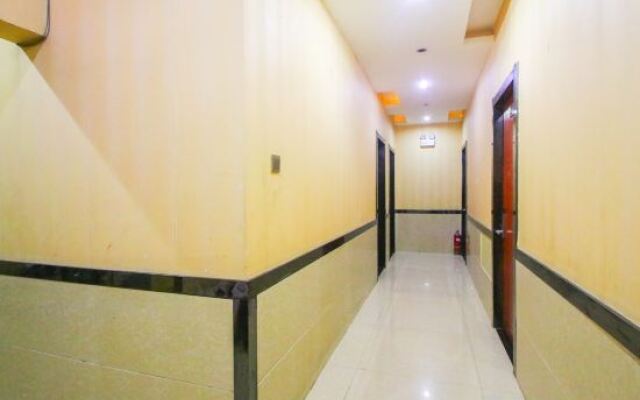 9818 Express Hotel