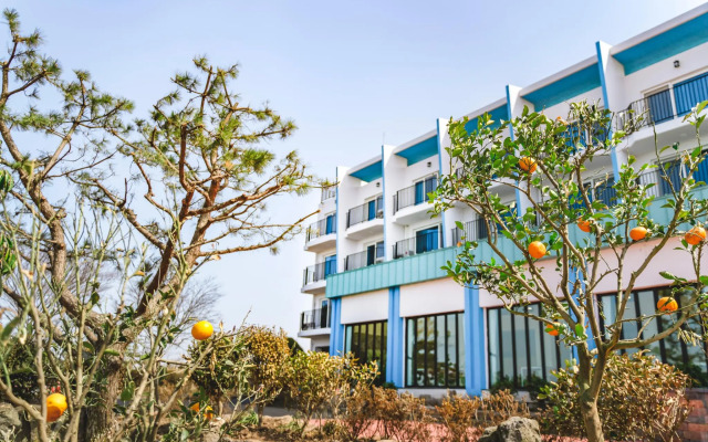 Hallim Resort
