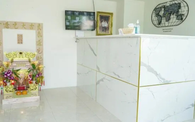 RQ Suvarnabhumi Airport by Collection O