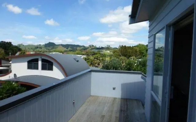 The Jandal - Waihi Beach Holiday Home