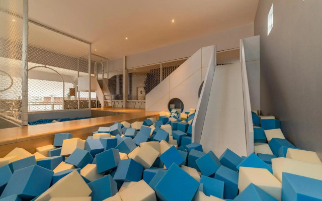 Kontena Hotel