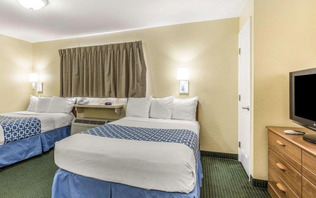 Suburban Studios Fort Myers Cape Coral