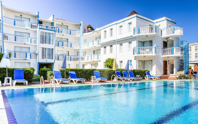 Sunset Village Apart Hotel