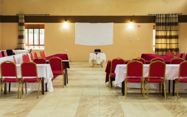 Rwenzori International Hotel
