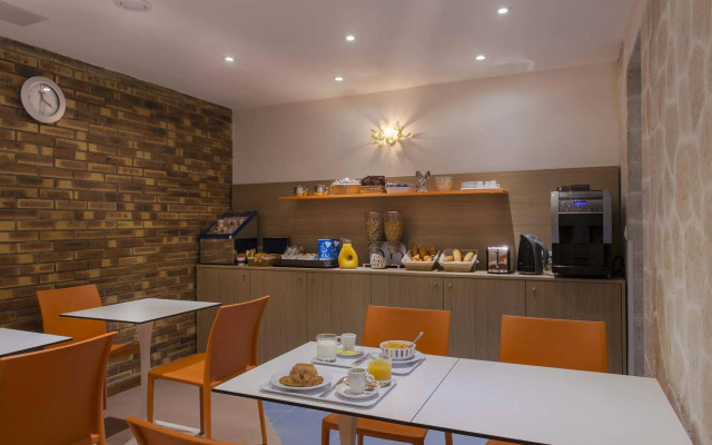 Hotel Bel Oranger Paris