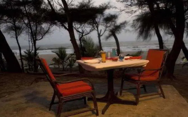 Varca Palms Beach Resort