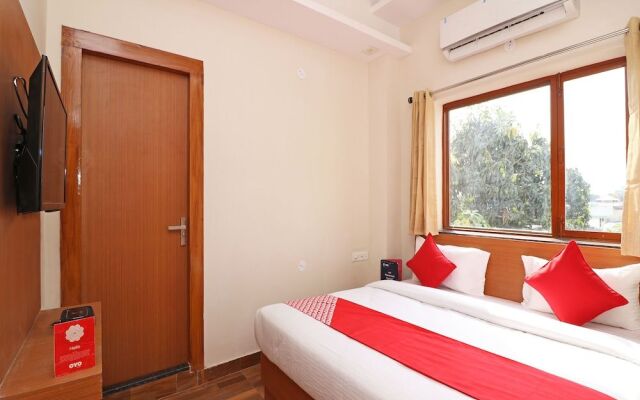 OYO 14092 Green Comfort