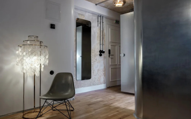 Hipsters Hotel