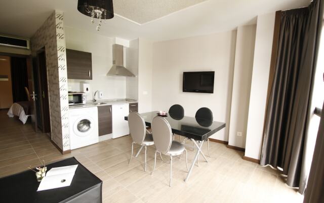 Apartamentos Alvear Suites