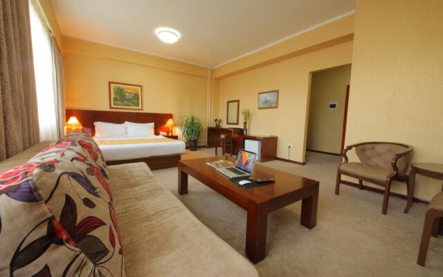 New World Hotel