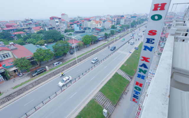 Ho Sen Xanh Hotel Hanoi